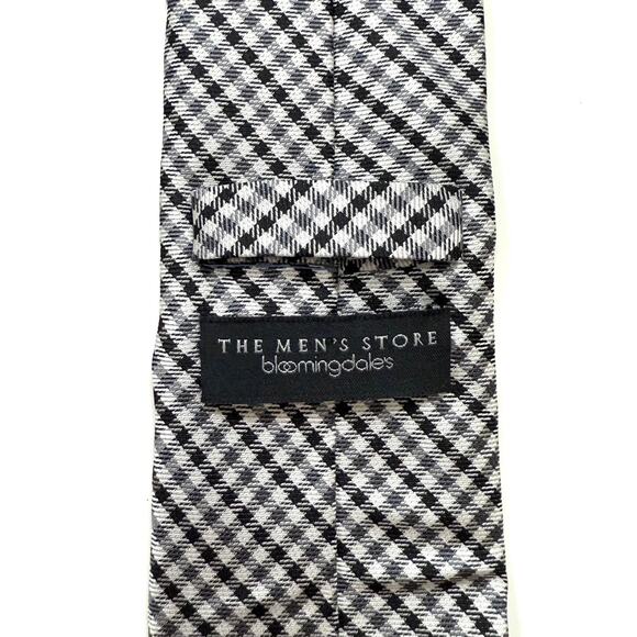 Bloomingdales The Men's Store Silk Tie - Picture 5 of 6